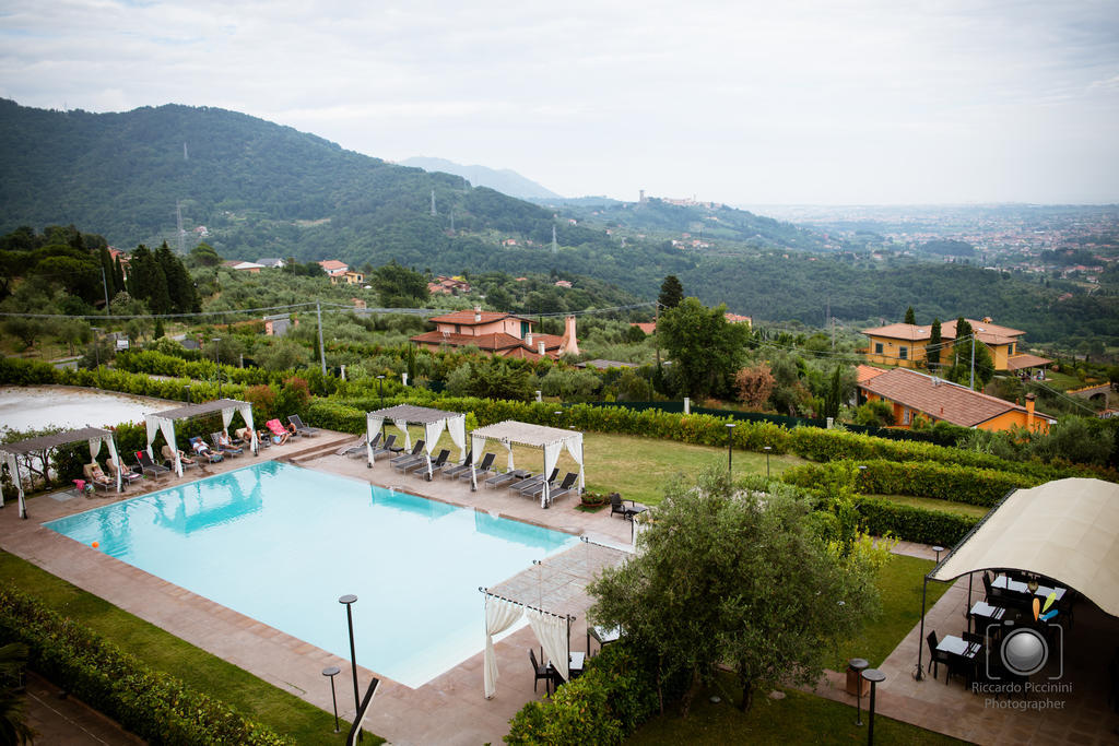 Hotel La Castellana Fosdinovo Esterno foto